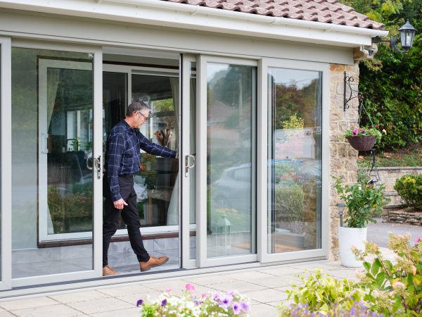 triple track deceuninck door installers in sydney