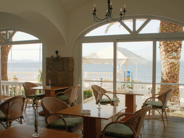 upvc legend sliding doors by deceuninck